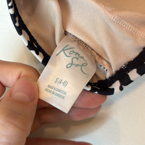 KONA SOL Black and Cream Women's Swim Set - Picture 7 of 8